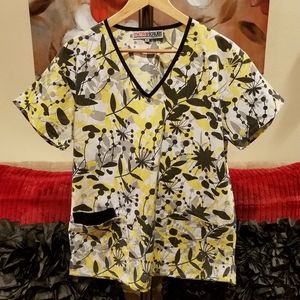 Scrub Shirt Size M